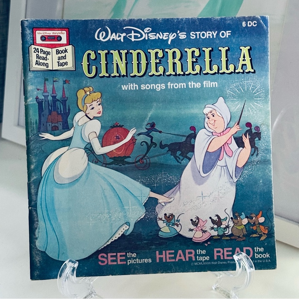 Walt Disney’s Story Of Cinderella Paperback Vintage Picture Book